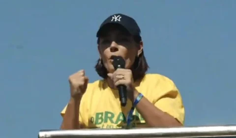‘Somos femininas, e não feministas’, diz Michelle ao discursar em ato com Bolsonaro