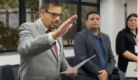 Isaac Tayah volta a assumir cadeira na Câmara de Manaus após decisão judicial