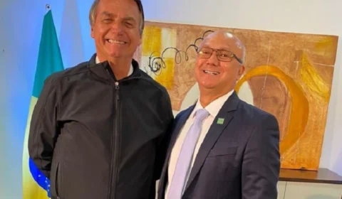 Menezes confirma presença e convida público para evento com Bolsonaro em defesa da democracia