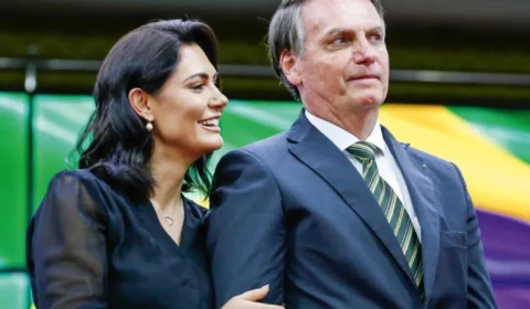 Bolsonaro antecipa vinda a Manaus