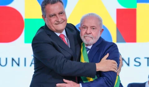 Ministro Rui Costa é citado em delação sobre fraude na saúde