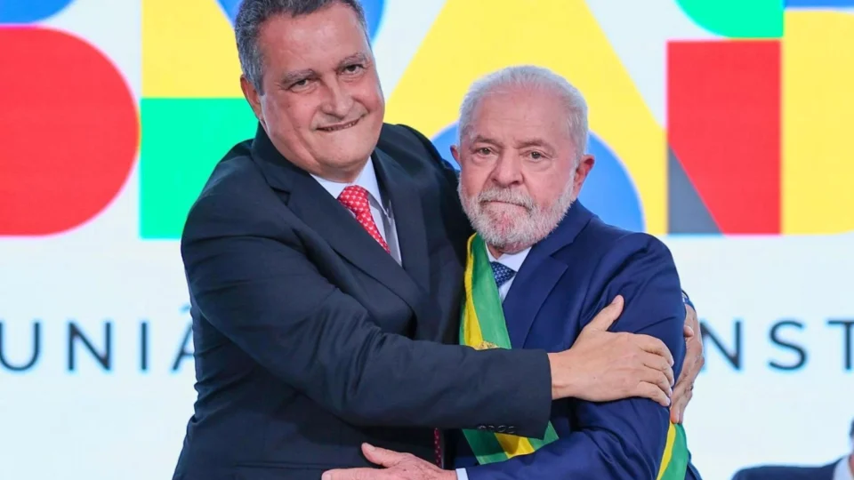 Ministro Rui Costa é citado em delação sobre fraude na saúde