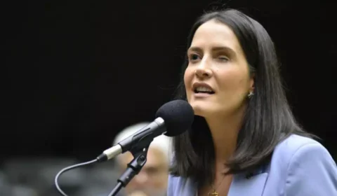 Deputada Amália Barros, vice-presidente do PL Mulher, morre aos 39 anos