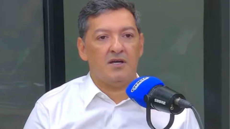 ‘O prefeito não está sem segurança e desprotegido’, diz Felipe Souza sobre David Almeida