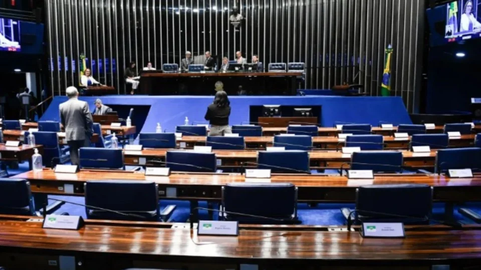 Senado aprova projeto que prevê castração química voluntária em crimes sexuais