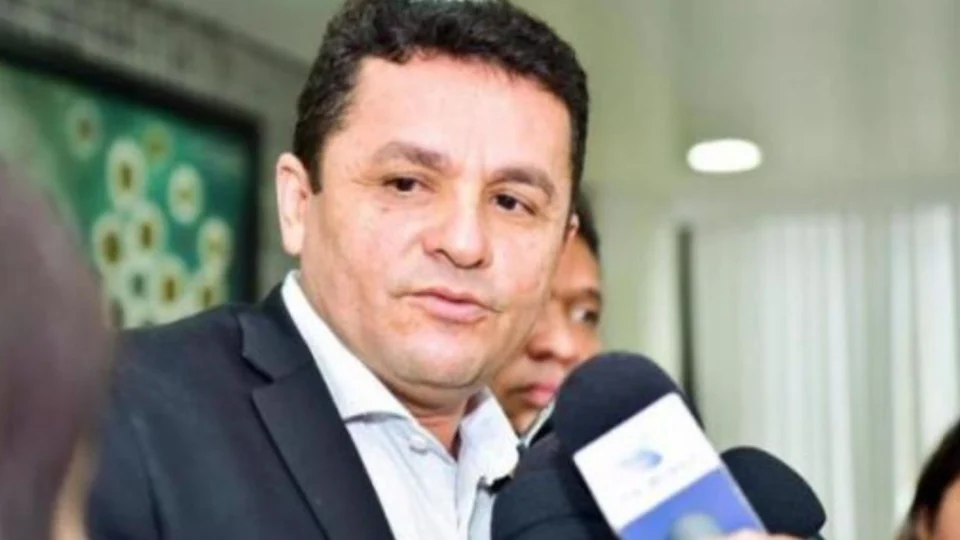 Após descumprir decisão, prefeito de Itamarati tem bens bloqueados pelo TCE-AM