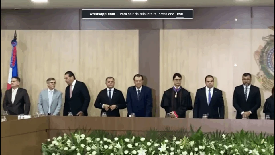 Encontros de Wilson com Braga e David têm clima desconfortável em evento no TRE-AM