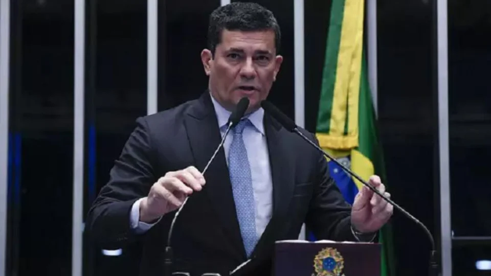 TSE suspende julgamento que pode cassar mandato de Sérgio Moro