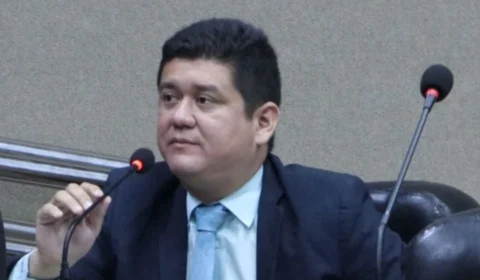 Desembargador suspende processo contra vereador de Itacoatiara acusado de agredir esposa