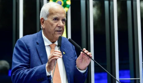 Senador diz que STF é uma ‘tragédia’ e chama ministros de oportunistas