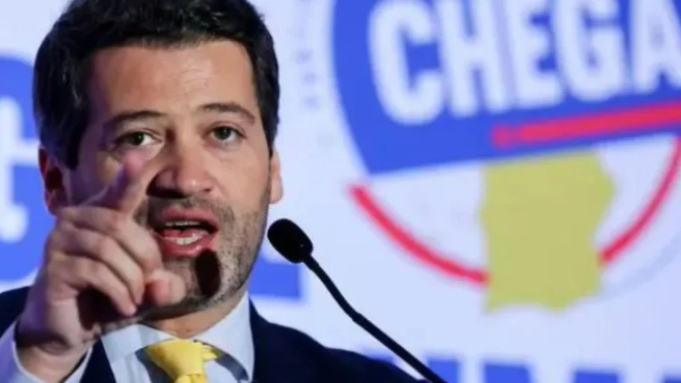 Homem é preso por tentar matar líder do Chega em Portugal