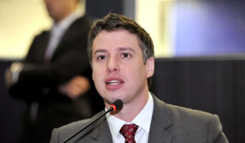 Velório de Arthur Bisneto será na Aleam, anuncia Roberto Cidade