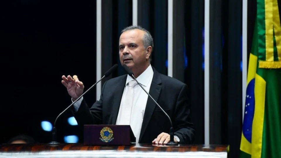 Marinho denuncia Haddad à AGU por mentir sobre rombo no governo Lula