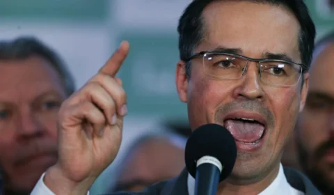 Deltan Dallagnol invoca precedente de Bolsonaro no TSE e exige inelegibilidade para Lula