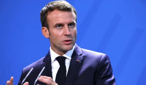 Após derrota, Macron dissolve Parlamento e convoca novas eleições