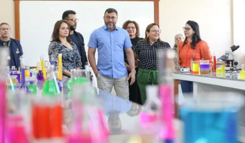 Wilson destaca revitalização de 75% das escolas desde 2019