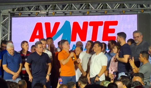 Secretários: Quem for opção de David para vice deve deixar o cargo hoje