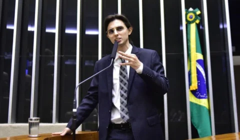 Amom denuncia superfaturamento em contratação da prefeitura para cremação pet