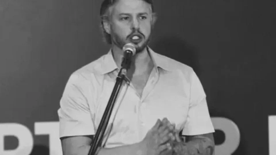 Missa de sétimo dia de Arthur Bisneto acontece nesta terça (4)