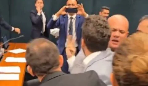 Janones tenta agredir Nikolas após arquivamento de denúncia de “rachadinha” e ser confrontado