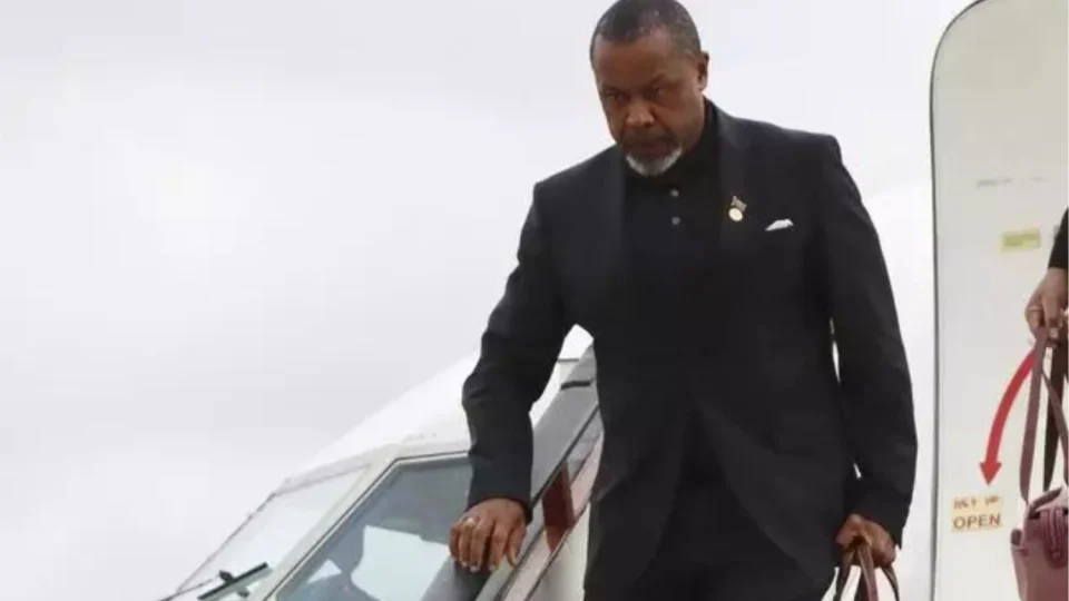 Vice-presidente do Malawi morre em queda de avião