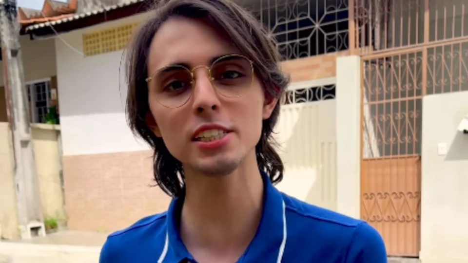 Amom promete aposentar a velha política: “Chega de conchavo político”