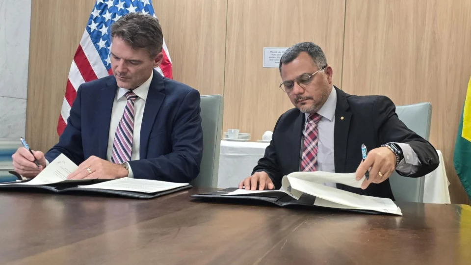 MP-AM e governo dos EUA assinam acordo que visa combater crime organizado e corrupção