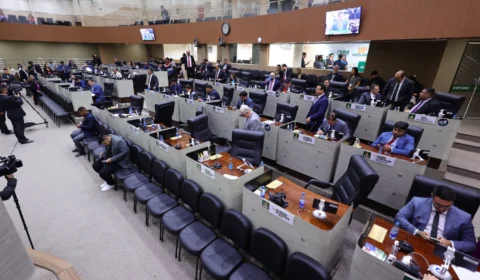 Vereadores aprovam reajuste salariais para servidores da Prefeitura