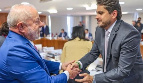 Lula ignora acusações de corrupção contra ministro e defende presunção de inocência