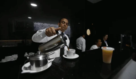 Despesas do Congresso Nacional com café e açúcar ultrapassam R$ 2 milhões por ano
