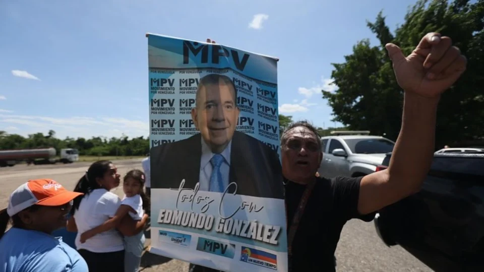 Eleições na Venezuela: urnas são fechadas em meio a polêmica e fiscalização da oposição