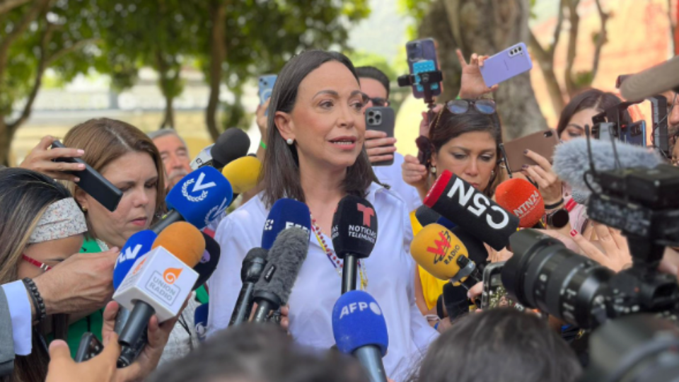 María Corina projeta participação recorde nas eleições da Venezuela