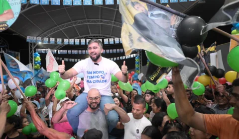 Convenção oficializa candidatura de Arnoud Lucas a prefeito de Itacoatiara