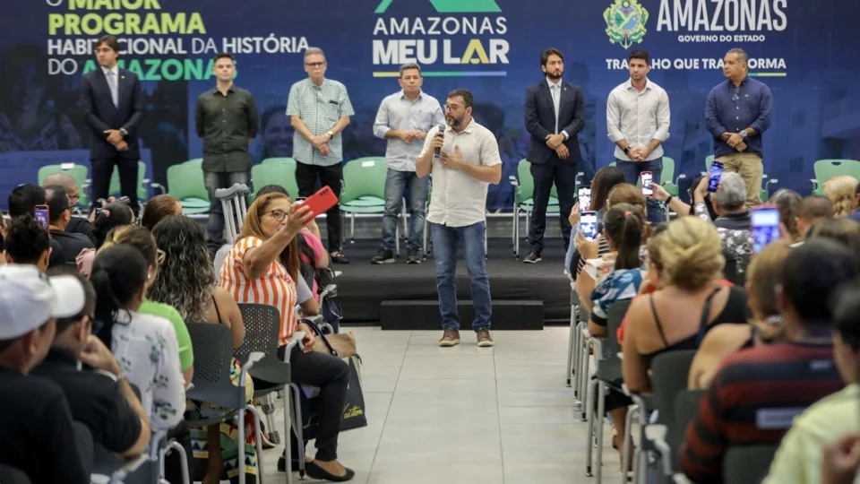 Wilson Lima anuncia convocação de primeiros pré-cadastrados do programa Amazonas Meu Lar