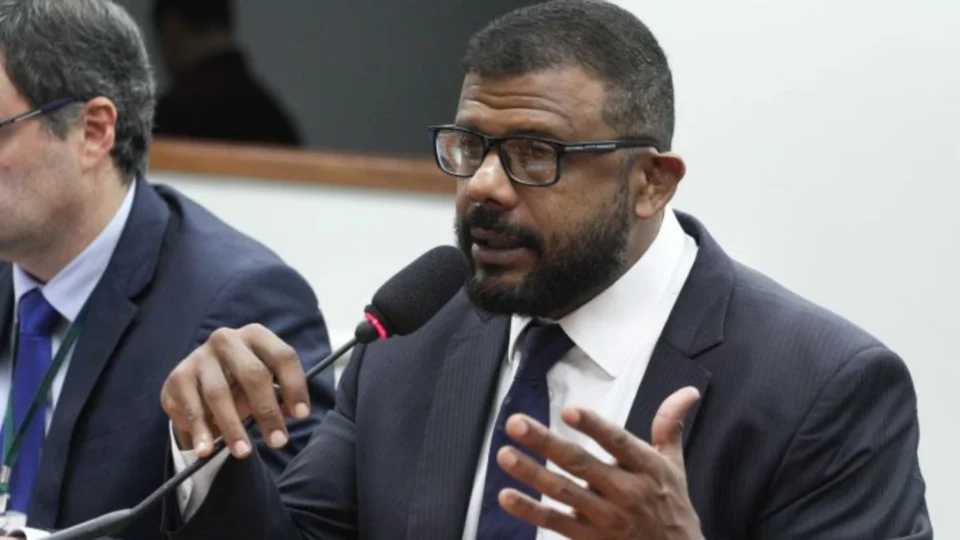 Comissão aprova proposta que cria cadastro nacional para monitorar facções criminosas