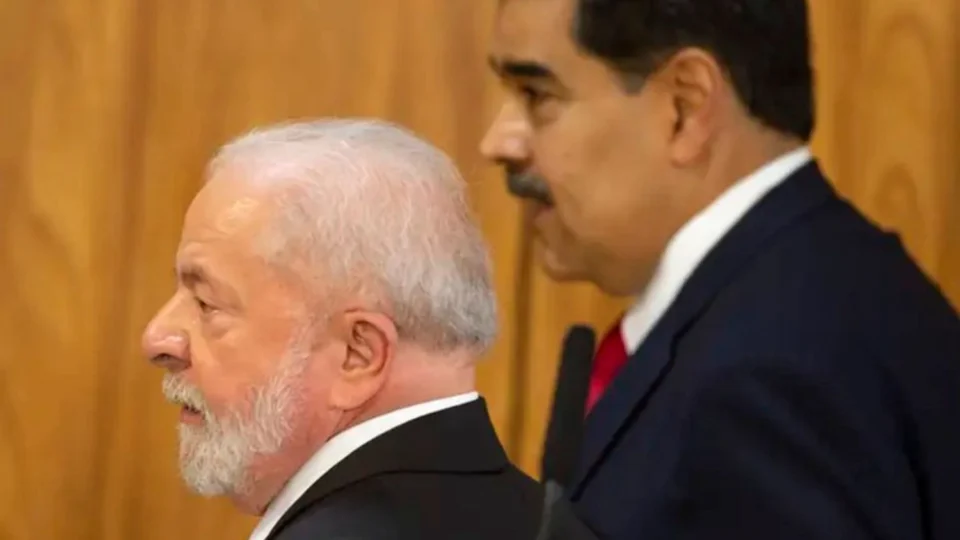 Chile e Argentina não reconhecem vitória de Maduro; Lula fica em silêncio