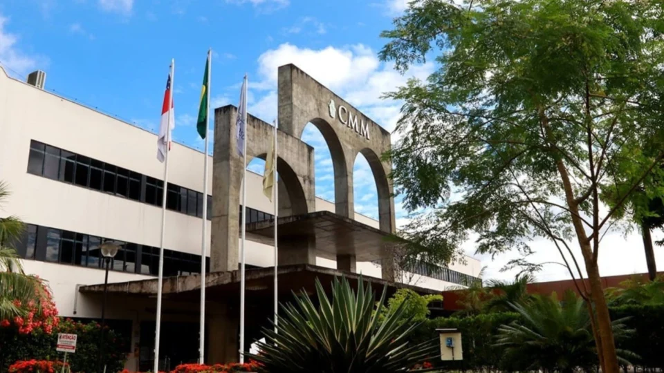 Procurador-geral adjunto da CMM é investigado por importunação sexual