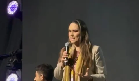 Ativista conservadora denuncia autogolpe da esquerda na Bolívia a fim de eliminar Forças Armadas