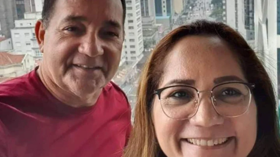 Conflito de interesses? Chefe de DDZ da Semed coordena campanha do irmão vereador com professores