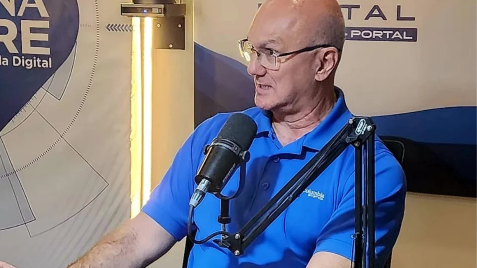 Menezes declara que David Almeida perderá as eleições por “sua insensatez”