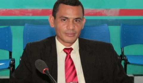 Prefeito de Alvarães é multado por falta de funcionamento do Cras