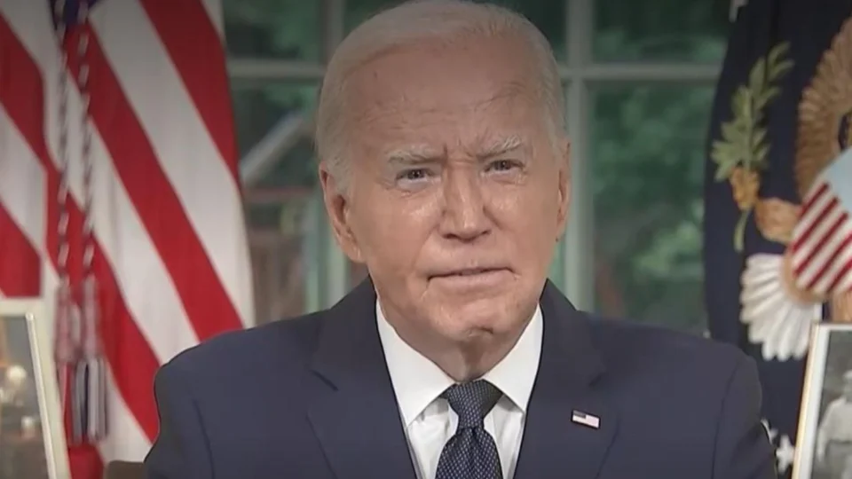 Biden pode anunciar desistência neste fim de semana, diz site