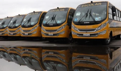 TCE-AM suspende licitação da SEMED para locação de ônibus por irregularidades