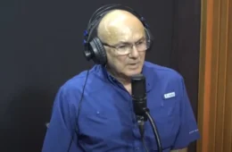 “Esquece Bolsonaro e Lula; a responsabilidade por Manaus é da população”, diz Menezes