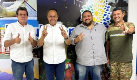 Silas rompe com Patrícia Lopes e declara apoio a Fernandão em Presidente Figueiredo