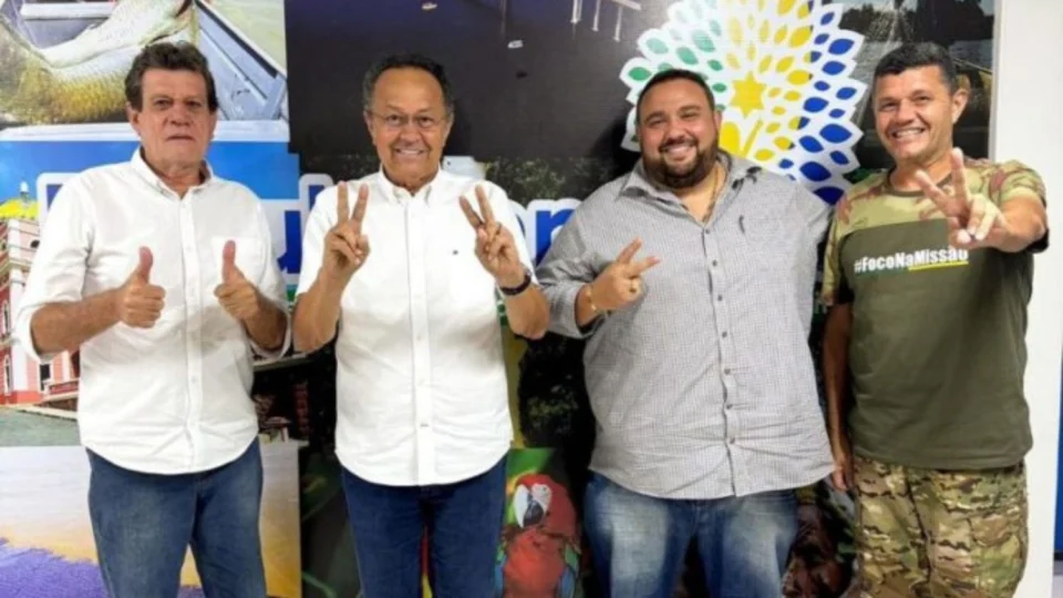 Silas rompe com Patrícia Lopes e declara apoio a Fernandão em Presidente Figueiredo