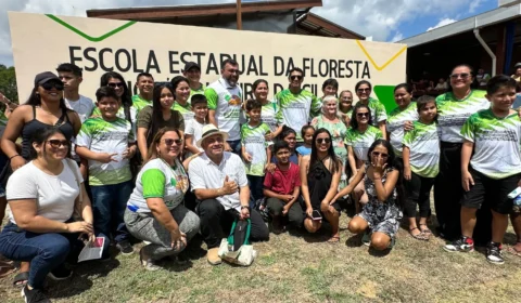 Wilson Lima inaugura primeira “Escola da Floresta” na RDS do Uatumã, no Amazonas