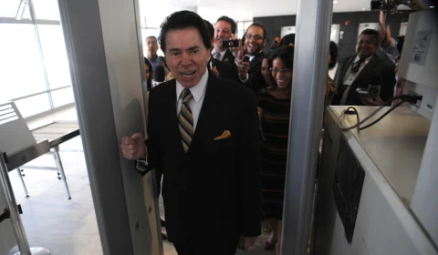 Políticos e autoridades lamentam morte de Silvio Santos