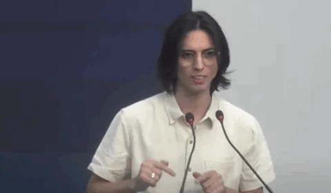 Amom afirma que vai abrir ‘caixa preta’ dos contratos suspeitos da prefeitura