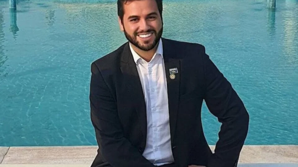 Filipe Martins é retido e defesa denuncia abuso de autoridade